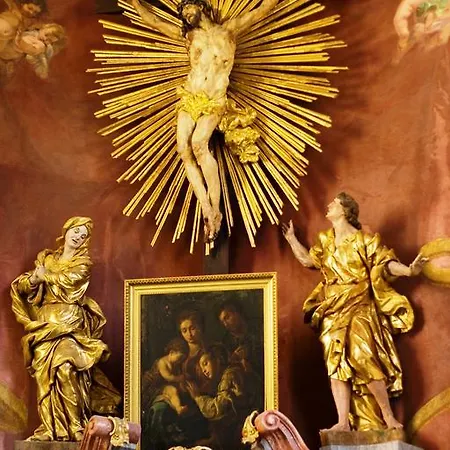 Apartment Zamek Jemniste *