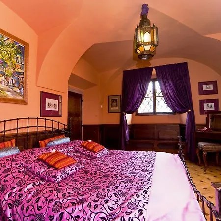 Apartment Zamek Jemniste *