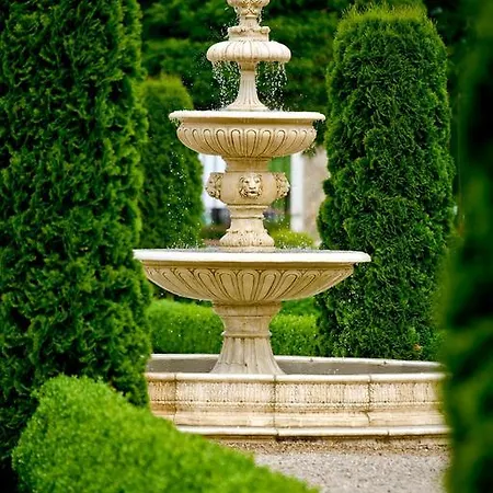 Apartment Zamek Jemniste