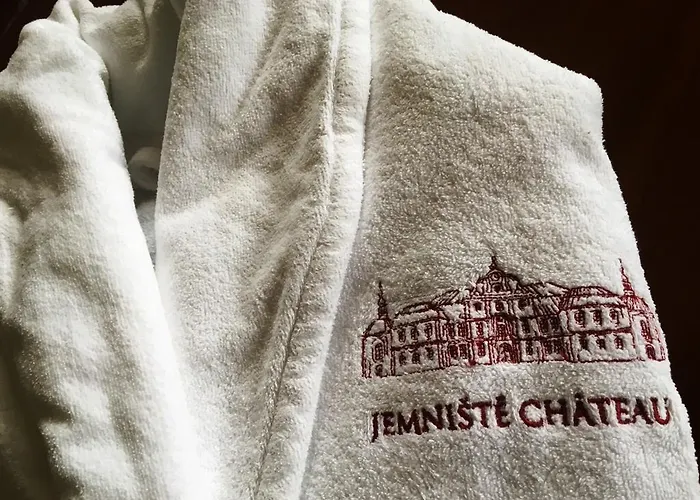 Zamek Jemniste Lejlighed Postupice